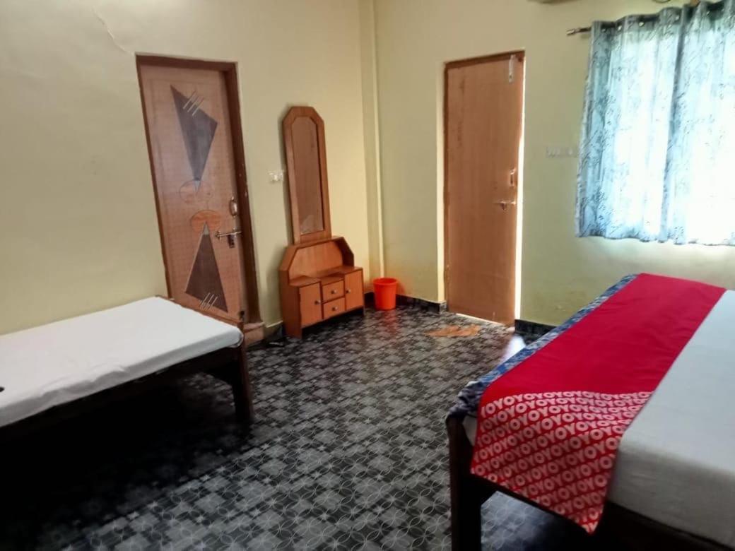 Oyo Flagship Tadoba Tiger Resort Mohurli Exterior photo